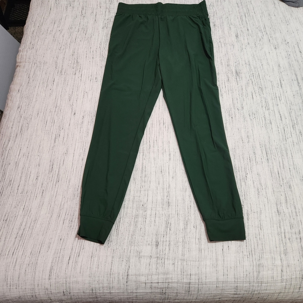Balance Athletica Women's Swift Jogger